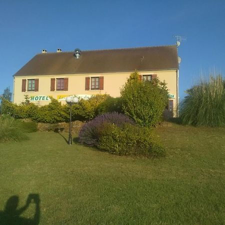 Logis hôtel Les Confins du perche Sceaux-sur-Huisne Exterior foto